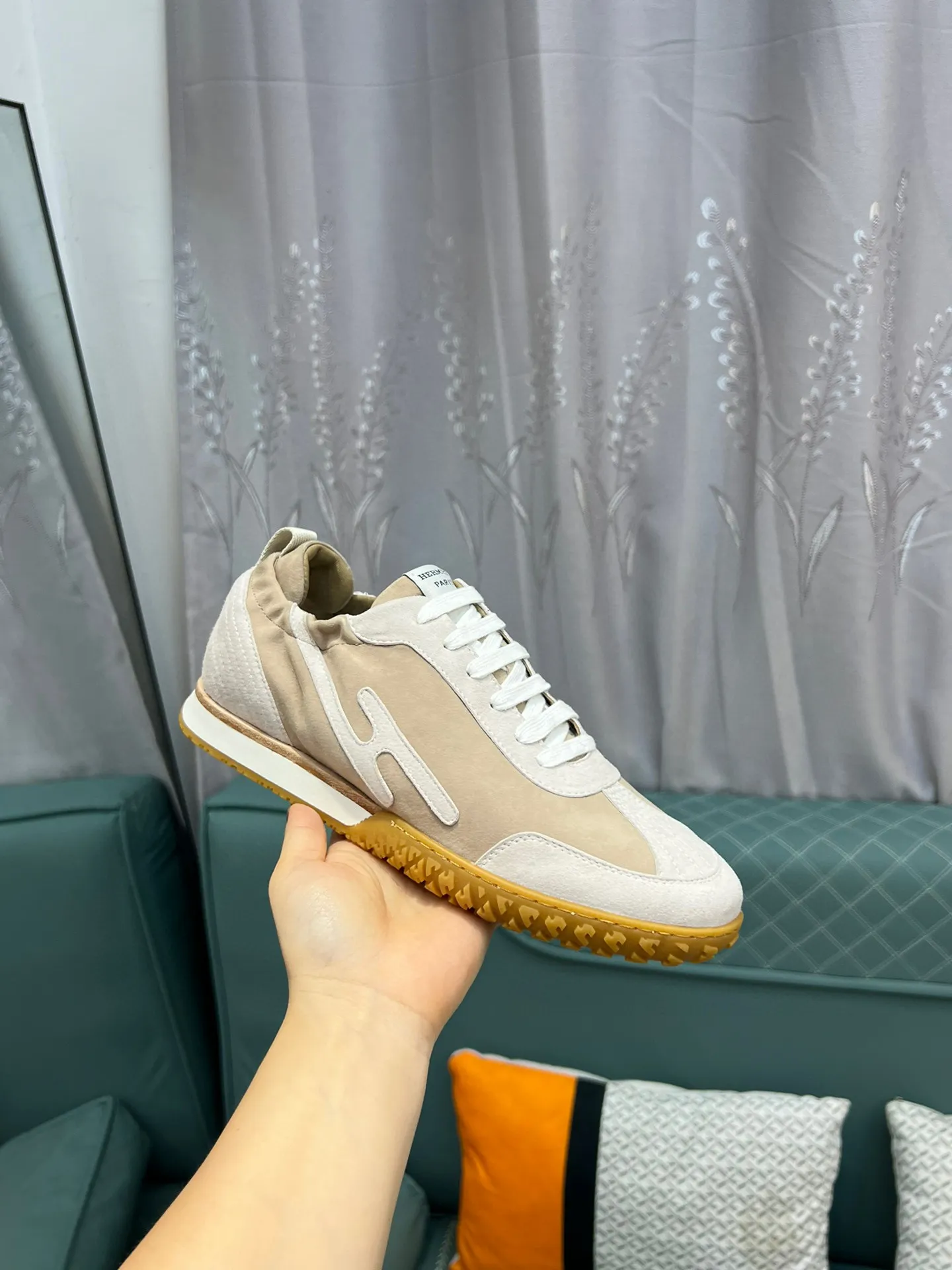 Men's shoes 💰660 [HERMES] Hermès - High-end quality original order 🔍🔍 - Upper: 🔝 cowhide suede splicing design - Inner lining: imported mixed sheepskin - Outsole: TPR foam · Rubber: two-color combined molding outsole - Super high quality control · Fine workmanship: highlighted (high-end, luxury, grade) -Size: 38-44 (45, 46, can be customized)